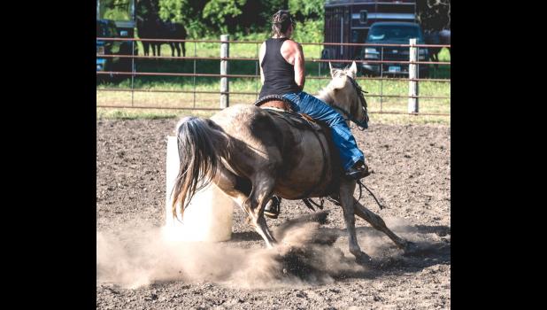 Silver Spurs Saddle Club Barrel Racing Series | The Minneota Mascot