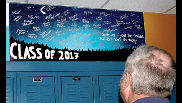 Staff Photo by Byron Higgin. The Class of 2017's mural.