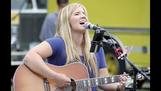 Staff Photo by Byron Higgin. Local singer Kayla Daniels, who grew up in Tracy and recently returned to the area after spending time in Nashville, TN, will be performing at City Hall Bar & Grill at 7 p.m. on Aug. 26.
