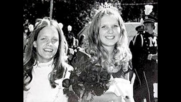 Special photo. Princess Jean Ufkin and Queen Cindy (Wigness) Hawkins before the Homecoming parade.