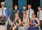 Royal Court with King Thomas Hennen (left).