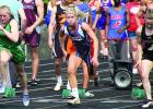 Lizzy Gillingham (center) got a good start.  